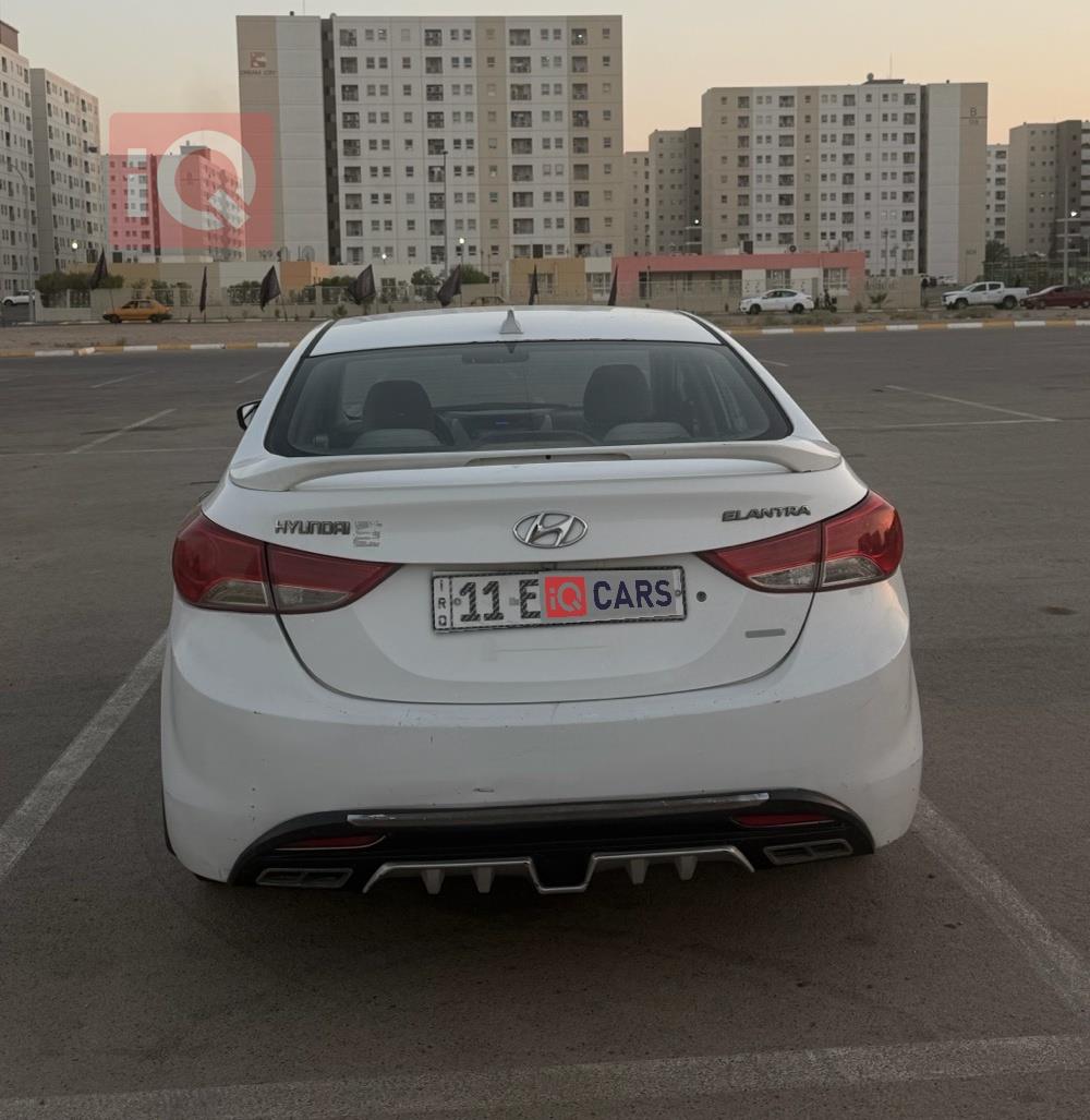 هيونداي النترا
